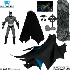 Batman: Year Two - Batman DC Multiverse Black & White Accent Edition Gold Label 7