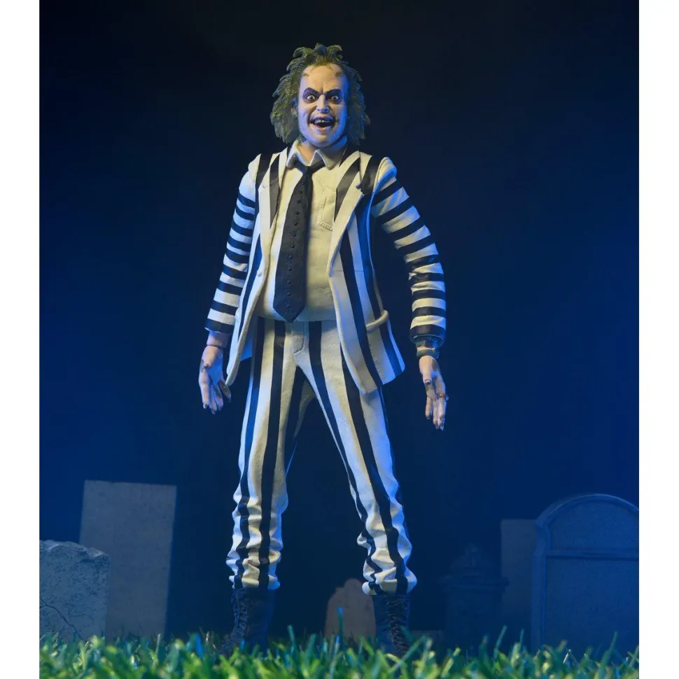 Beetlejuice - Beetlejuice Striped Suit 1/4 Scale Action Figure