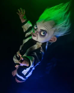 Beetlejuice Beetlejuice - Baby Beetlejuice 1:1 Scale Life-Size Doll Prop Replica