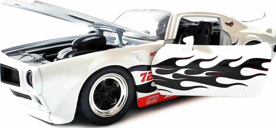 Big Time Muscle - Pontiac Firebird 1972 1/24th Scale Die-Cast Vehicle Replica