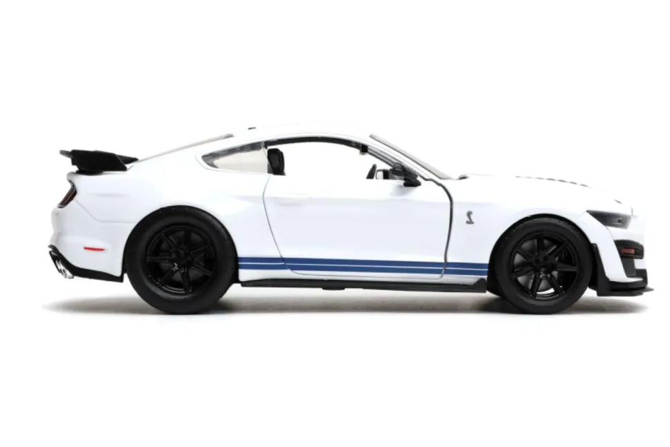 Big Time Muscle - White 2020 Ford Mustang Shelby GT500 1/24th Scale Die-Cast Vehicle Replica
