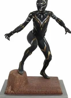 Black Panther 2: Wakanda Forever - Shuri Marvel Gallery Deluxe 10" PVC Diorama Statue