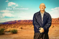 Breaking Bad - Mike Ehrmantraut 1/4 Scale Statue