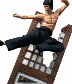 Bruce Lee - Bruce Lee (Flying-Kick) 1/6th Scale Statue