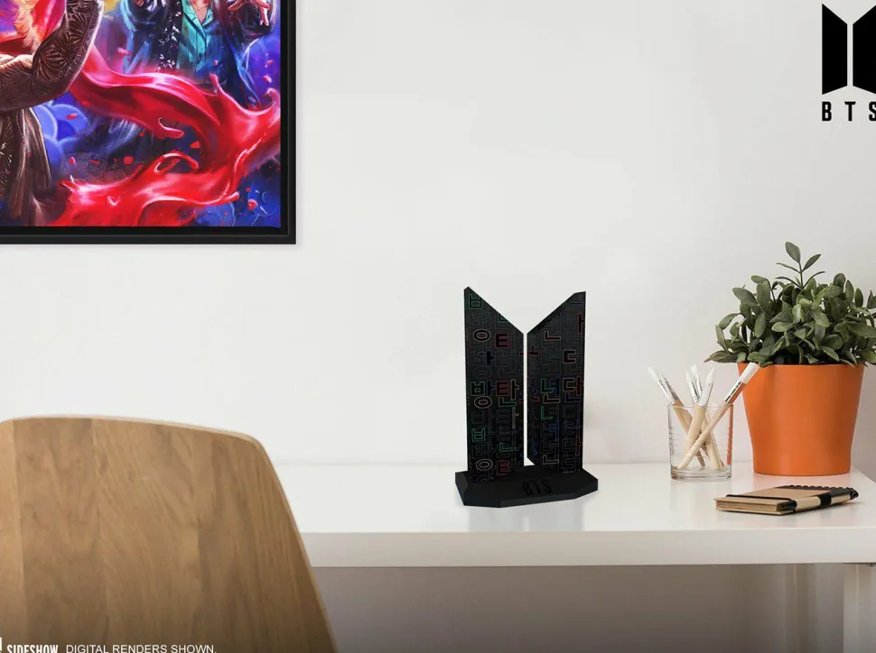 BTS - BTS Premium Logo Hangeful Edition 7” Replica