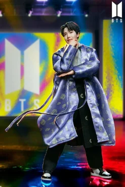 BTS - J-Hope Deluxe 9” Statue