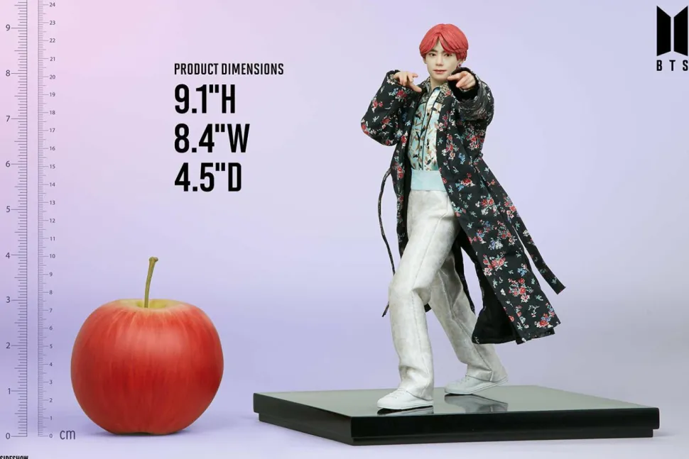 BTS - V Deluxe 9” Statue