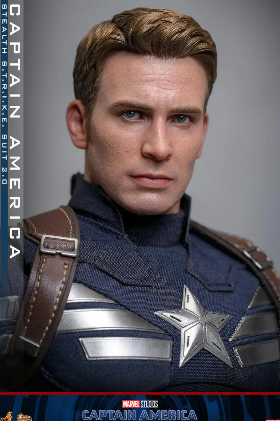 Captain America 2: The Winter Soldier - Captain America (Stealth S.T.R.I.K.E. Suit) 2.0 1/6th Hot Toys Action Figure