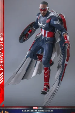 Captain America: Brave New World - Captain America 1/6th Scale Hot Toys Action Figure