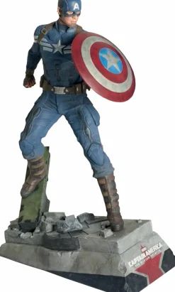 Captain America: The Winter Soldier - Captain America 24” Statue