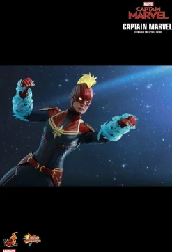 Captain Marvel (2019) - Captain Marvel 1/6th Scale Hot Toys Action Figure (Int Sales Only)