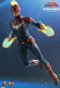 Captain Marvel (2019) - Captain Marvel 1/6th Scale Hot Toys Action Figure (Int Sales Only)