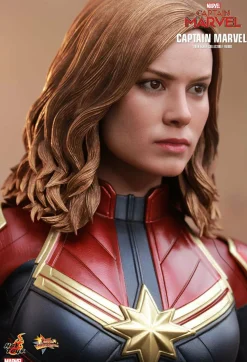 Captain Marvel (2019) - Captain Marvel 1/6th Scale Hot Toys Action Figure (Int Sales Only)