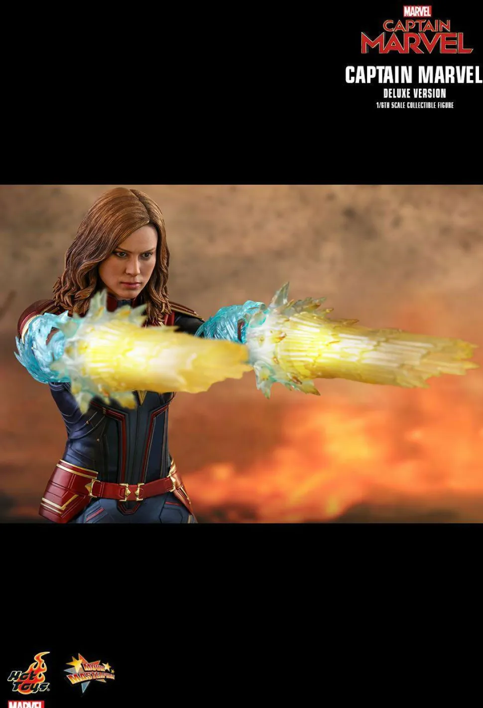 Captain Marvel (2019) - Captain Marvel Deluxe 1/6th Scale Hot Toys Action Figure (Int Sales Only)