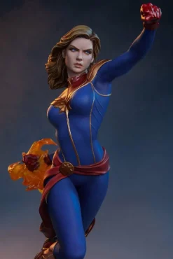 Captain Marvel - Captain Marvel 1/5th Scale Statue