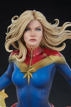 Captain Marvel - Captain Marvel Premium Format Statue