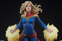 Captain Marvel - Captain Marvel Premium Format Statue