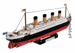 Cobi: Historical Collection - R.M.S. Titanic 1/450th Scale Exclusive Edition Construction Set (960 Pieces)