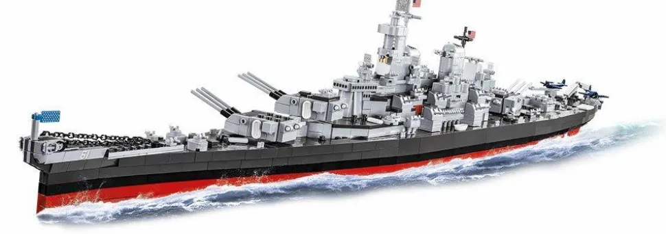 Cobi: World War II - Iowa-Class Battleship Construction Set (2665 pieces)