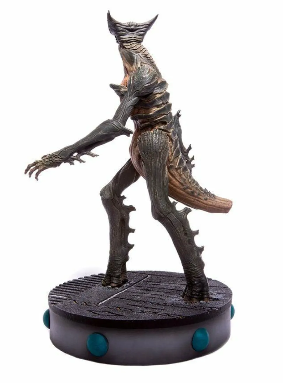 Colossal - Giant Monster 13” Maquette Statue