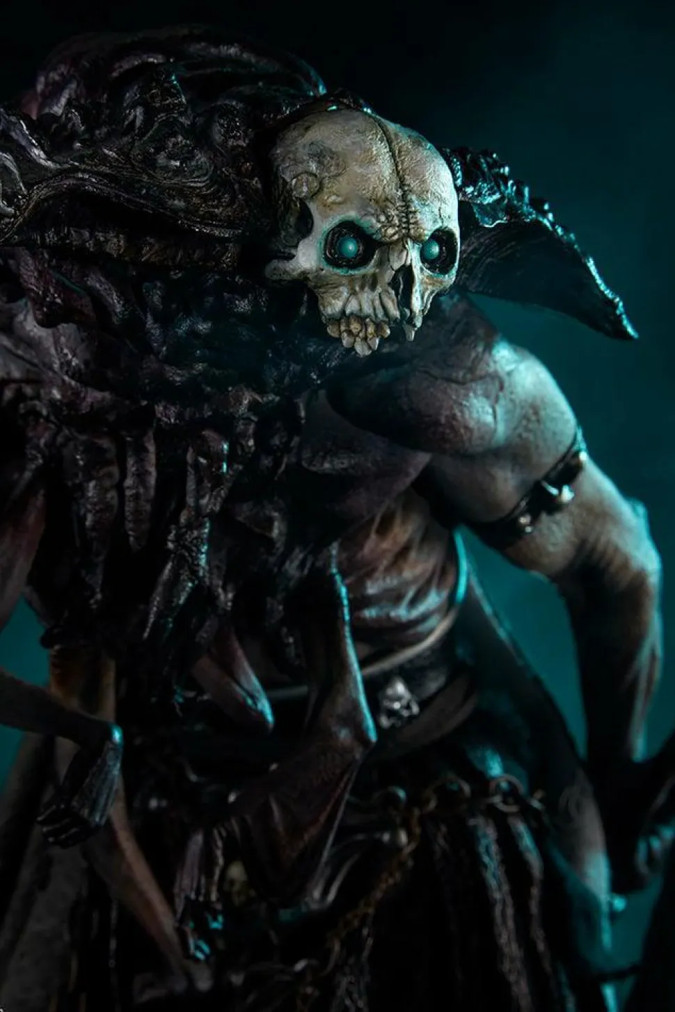 Court of the Dead - Oglavaeil: Dreadsbane Enforcer Premium Format Statue