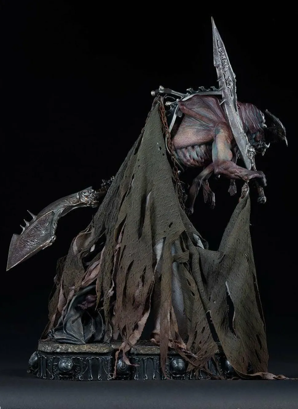 Court of the Dead - Oglavaeil: Dreadsbane Enforcer Premium Format Statue