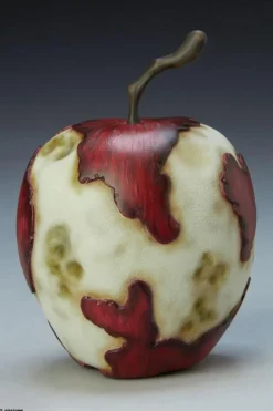 Court of the Dead - Peeled Apple 1:1 Scale Life-Size Replica