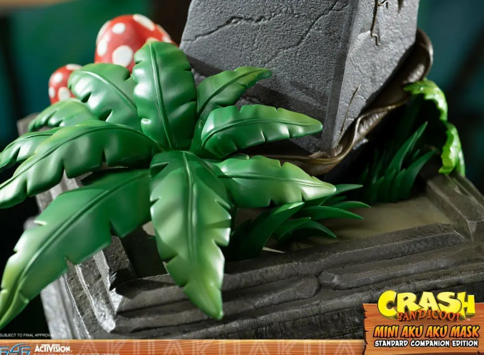 Crash Bandicoot - Aku Aku Mask 16” Statue