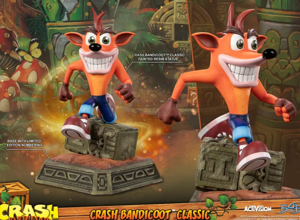 Crash Bandicoot - Crash Bandicoot Running 10” Statue