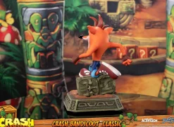 Crash Bandicoot - Crash Bandicoot Running 10” Statue