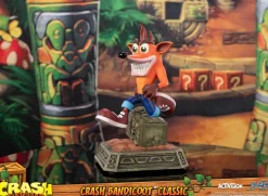 Crash Bandicoot - Crash Bandicoot Running 10” Statue
