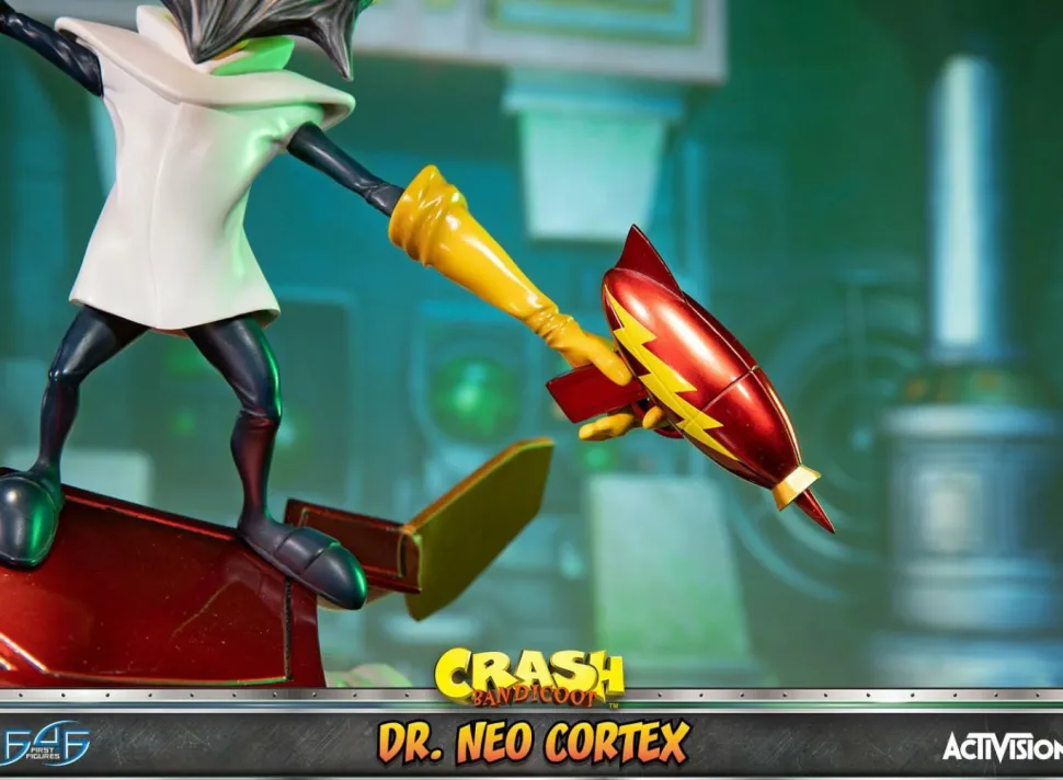 Crash Bandicoot - Dr Neo Cortex 21” Statue