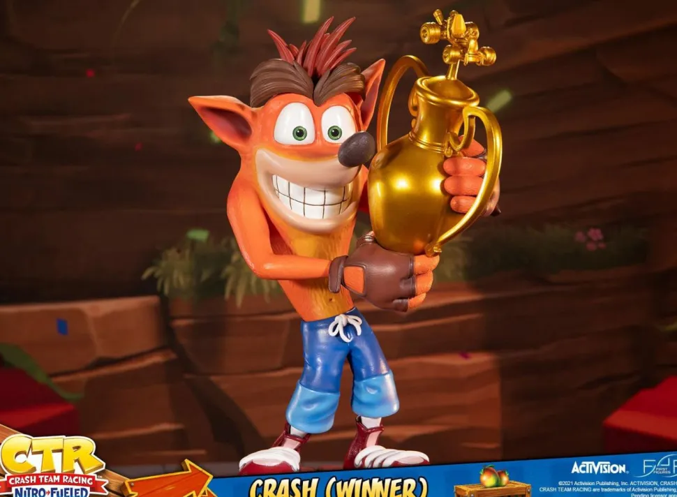 Crash Team Racing: Nitro Fueled - Crash Bandicoot with Trophy 18” Statue