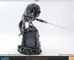 Dark Souls - Sif the Great Grey Wolf 25” Statue