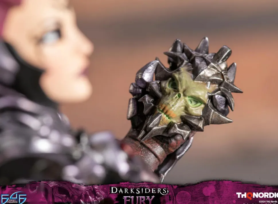 Darksiders - Fury 17" Statue