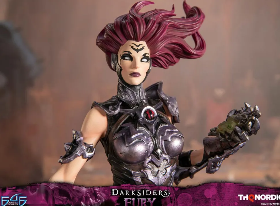 Darksiders - Fury 17" Statue