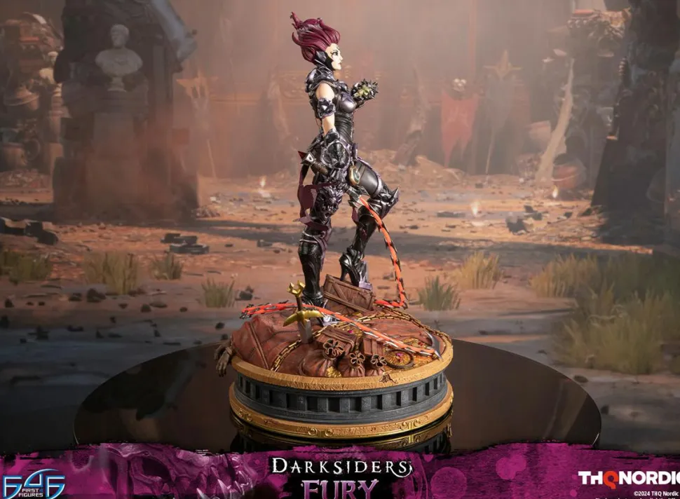 Darksiders - Fury 17" Statue