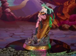 Darkstalkers - Morrigan Aensland with Gold Coffin 1/6th Scale Statue
