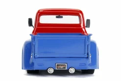 DC Bombshells - 1956 Ford F100 Pickup with Supergirl 1/24th Scale Hollywood Rides Die-Cast Vehicle