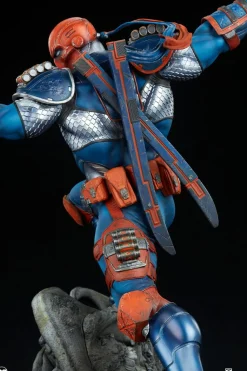 DC Comics - Deathstroke Premium Format Statue