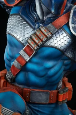 DC Comics - Deathstroke Premium Format Statue