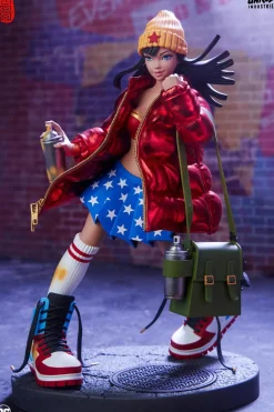DC Comics - Hype Girl (Wonder Woman) by Designer Mimi Yoon 12