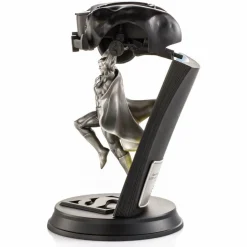 DC Comics - Superman Action Comics #1 Limited Edition 11” Pewter Statue