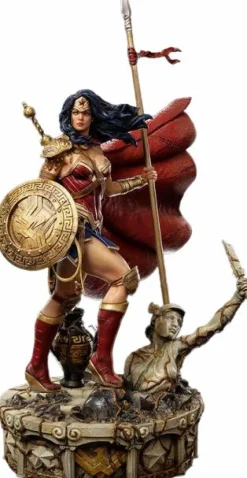 DC Comics - Wonder Woman Unleashed 1/10th Scale Statue