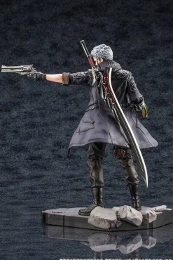 Devil May Cry 5 - Nero 1/8th Scale Statue