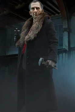 Dracula (1958) - Van Helsing Premium Format Statue
