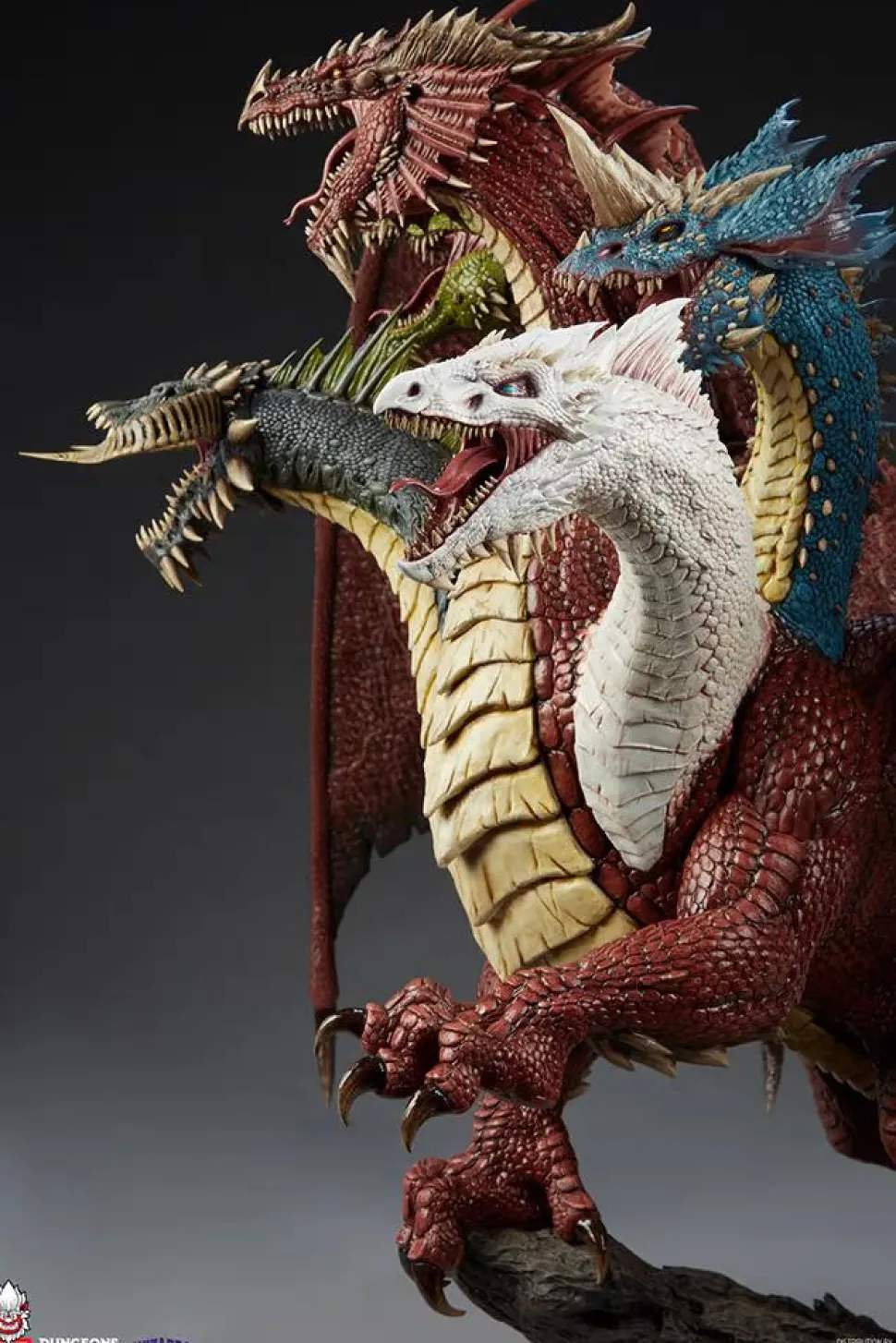 Dungeons & Dragons - Tiamat Deluxe 28 Statue (Int Sales Only)