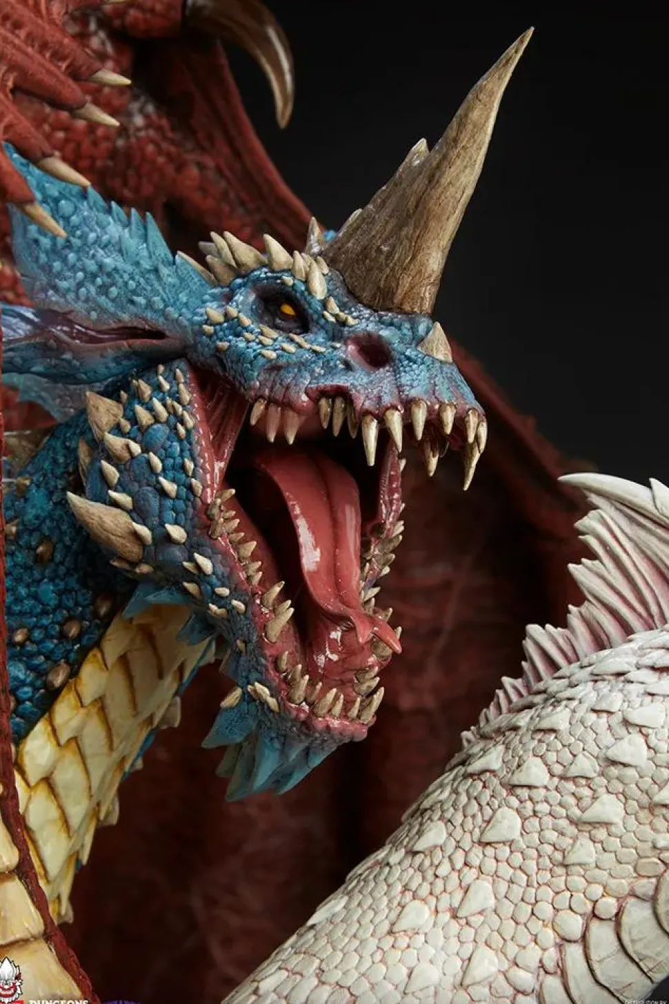 Dungeons & Dragons - Tiamat 28” Statue
