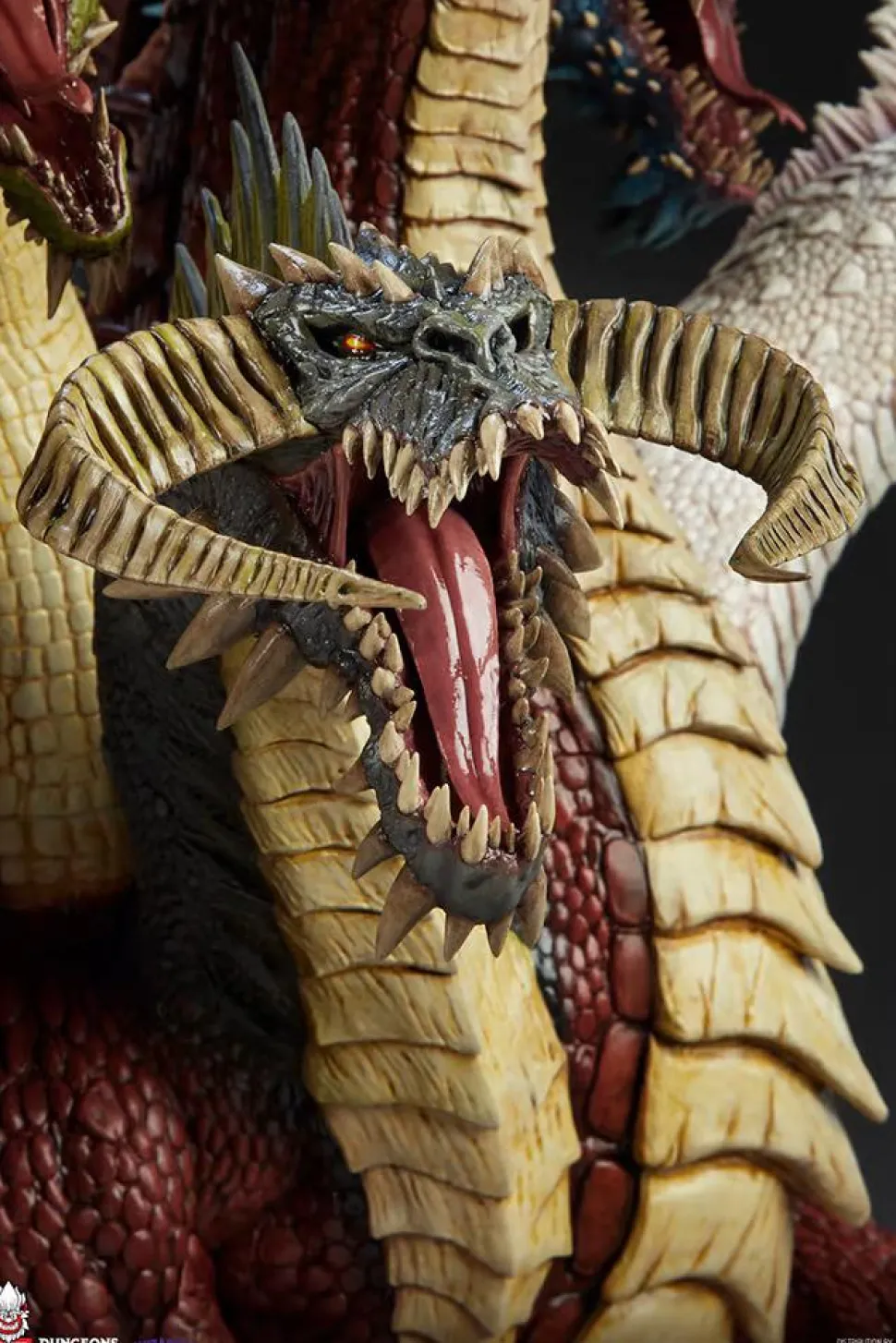 Dungeons & Dragons - Tiamat 28” Statue