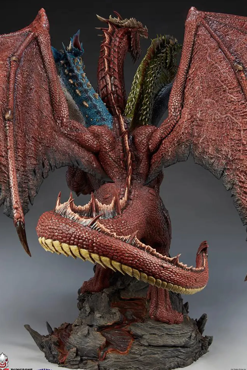Dungeons & Dragons - Tiamat 28” Statue